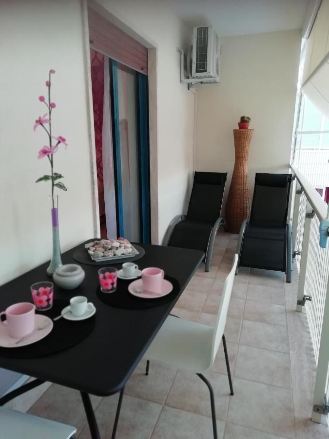 Da Luigi Locazioni Brevi Turistiche Bed & Breakfast โมโนโปลี ภายนอก รูปภาพ