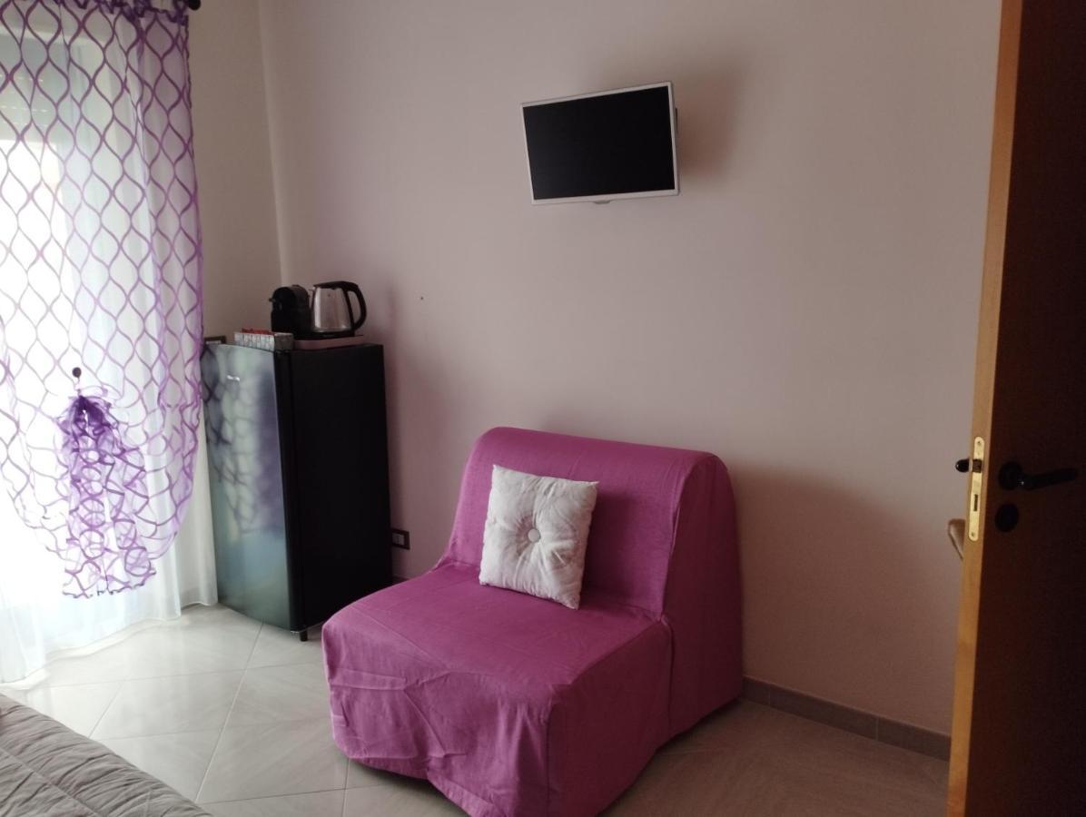 Da Luigi Locazioni Brevi Turistiche Bed & Breakfast โมโนโปลี ภายนอก รูปภาพ