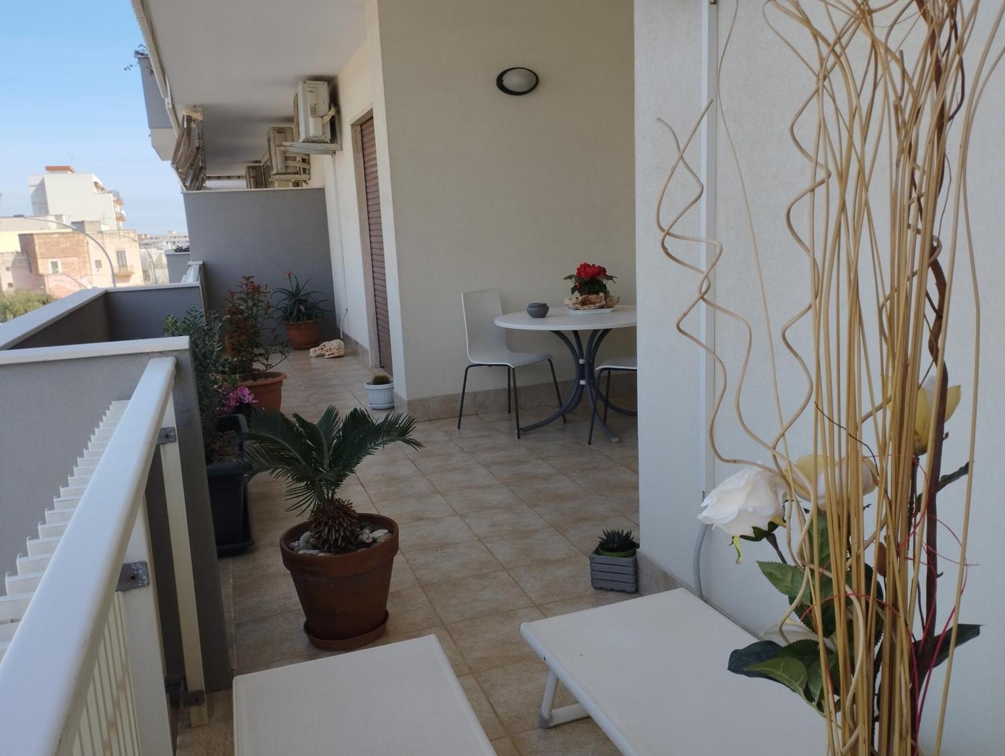 Da Luigi Locazioni Brevi Turistiche Bed & Breakfast โมโนโปลี ภายนอก รูปภาพ